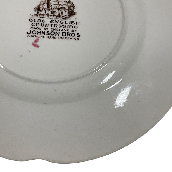Set of 4 Johnson Bros Olde English Countryside 6 1/8” Plates Scalloped Edge - Picture 8 of 11